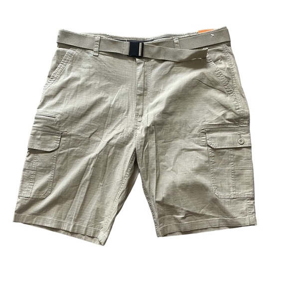 MENS WEAR FIRST FREE BAND Cargo Work Shorts Khaki 42 Relaxed Fit 11 IN NWT - Picture 1 of 4